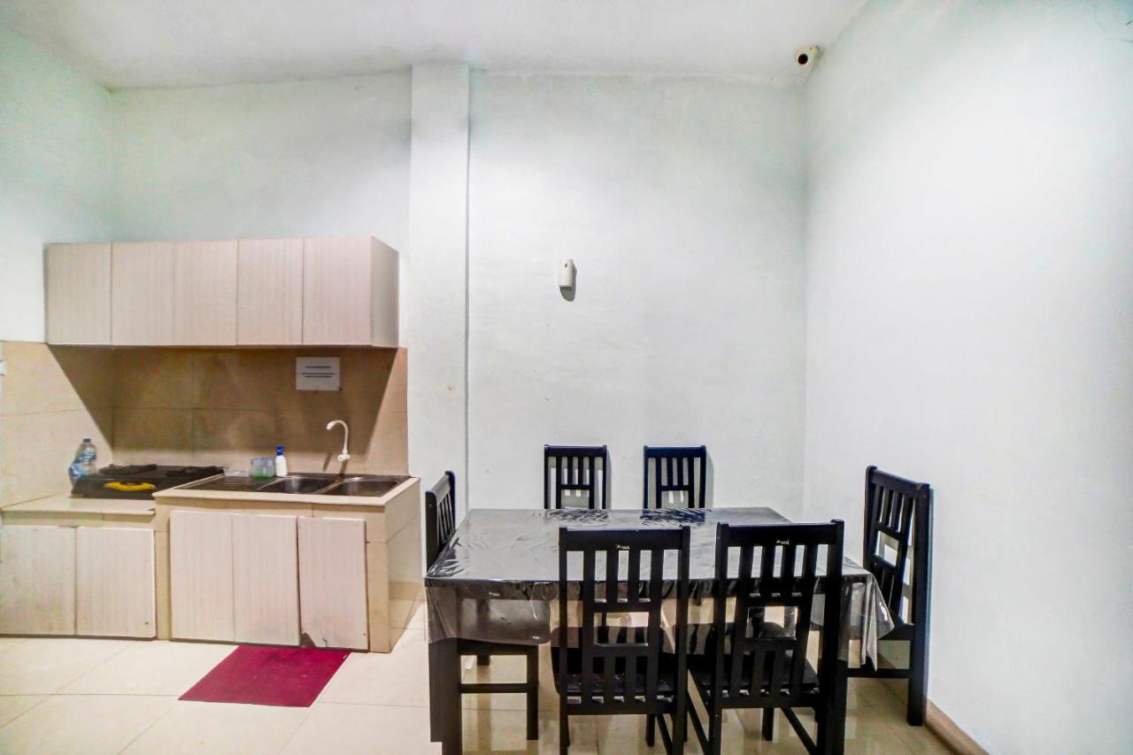 מדאן Oyo 91170 Ayahanda Residence מראה חיצוני תמונה