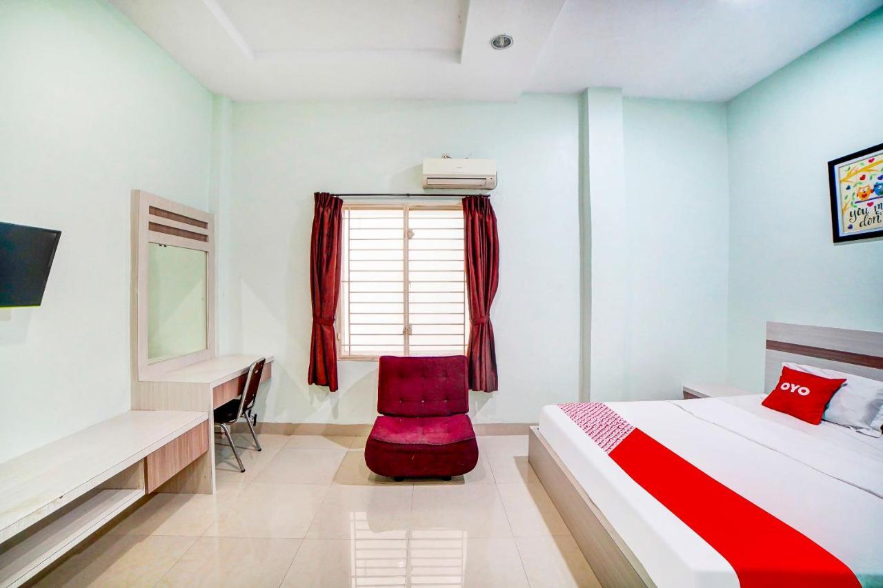 מדאן Oyo 91170 Ayahanda Residence מראה חיצוני תמונה