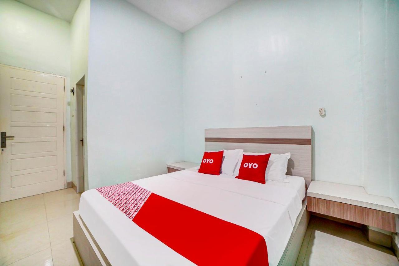 מדאן Oyo 91170 Ayahanda Residence מראה חיצוני תמונה